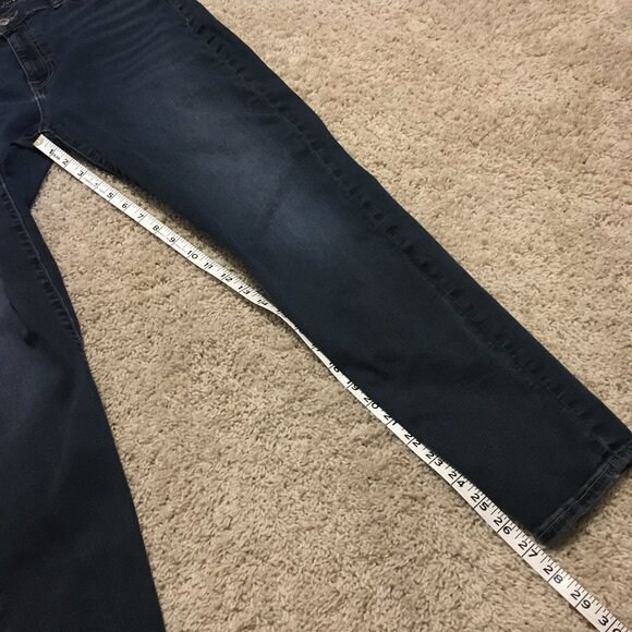 Lucky Brand Dark Blue Slim Fit Denim Jeans - Picture 15 of 16